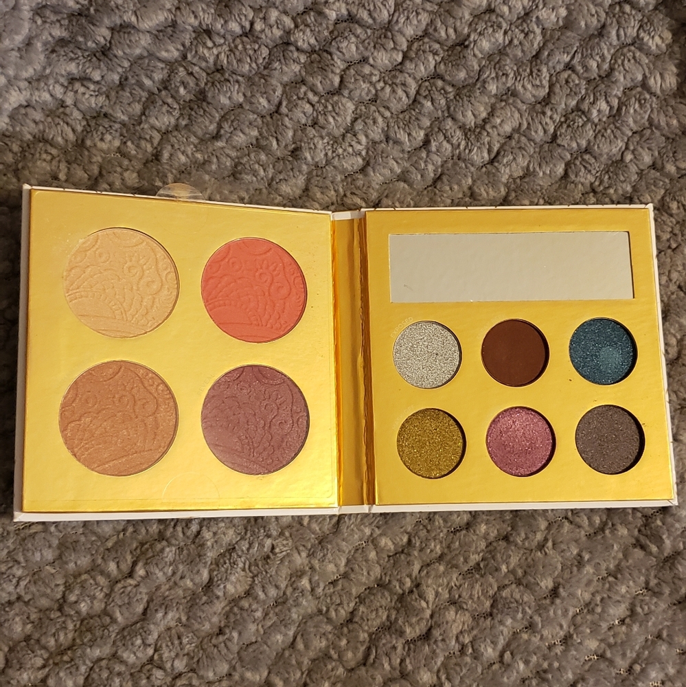 PUR Midnight Masquerade Eyeshadow Palette